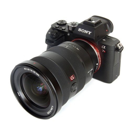 sony alpha a7r price