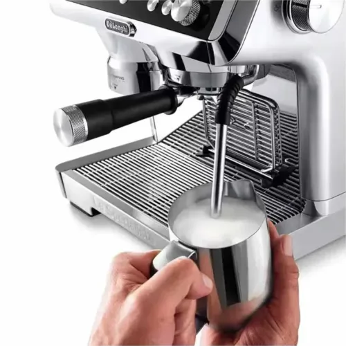 DeLonghi La Specialista Prestigio EC9355.M Semi Automatic Coffee Machine