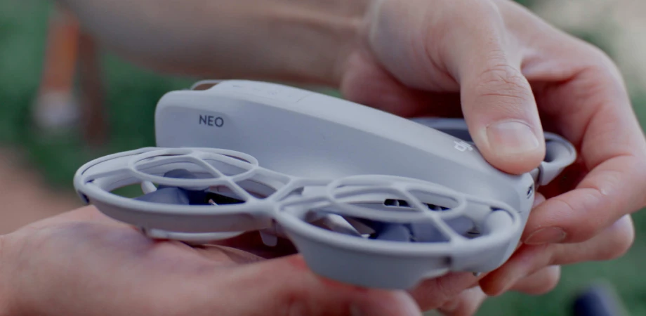 DJI Neo