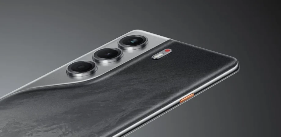 Tecno Camon 40 Pro