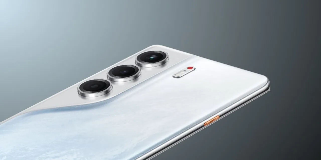 Tecno Camon 40 Pro